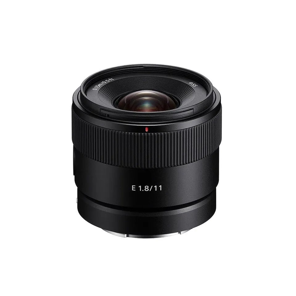 sony-sel11f18-11mm-f1-8-aps-c-ultra-weitwinkelobjektiv-e-mount image 1