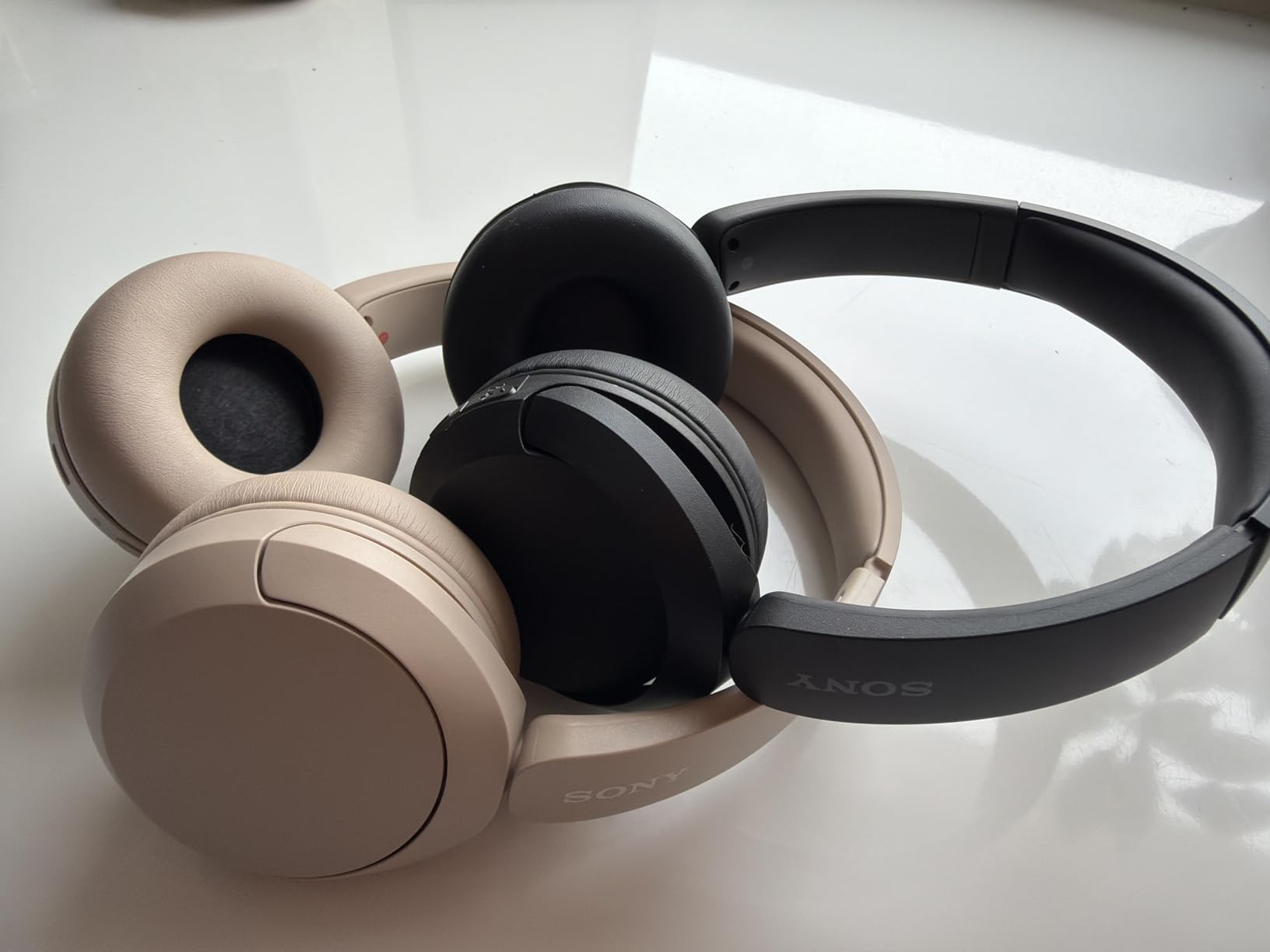 Guter Sound, etwas eng