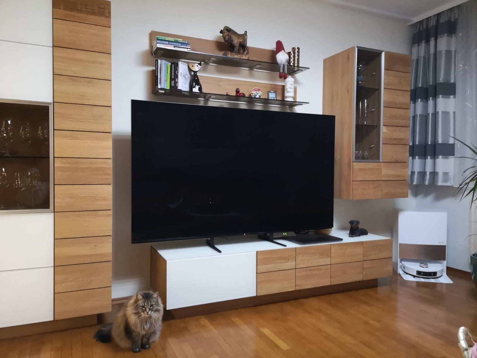Top-TV, aber Aufstellung ist ein Akt