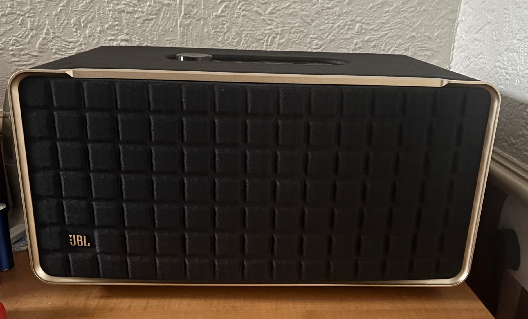 Schöner Retro-Look, guter Klang