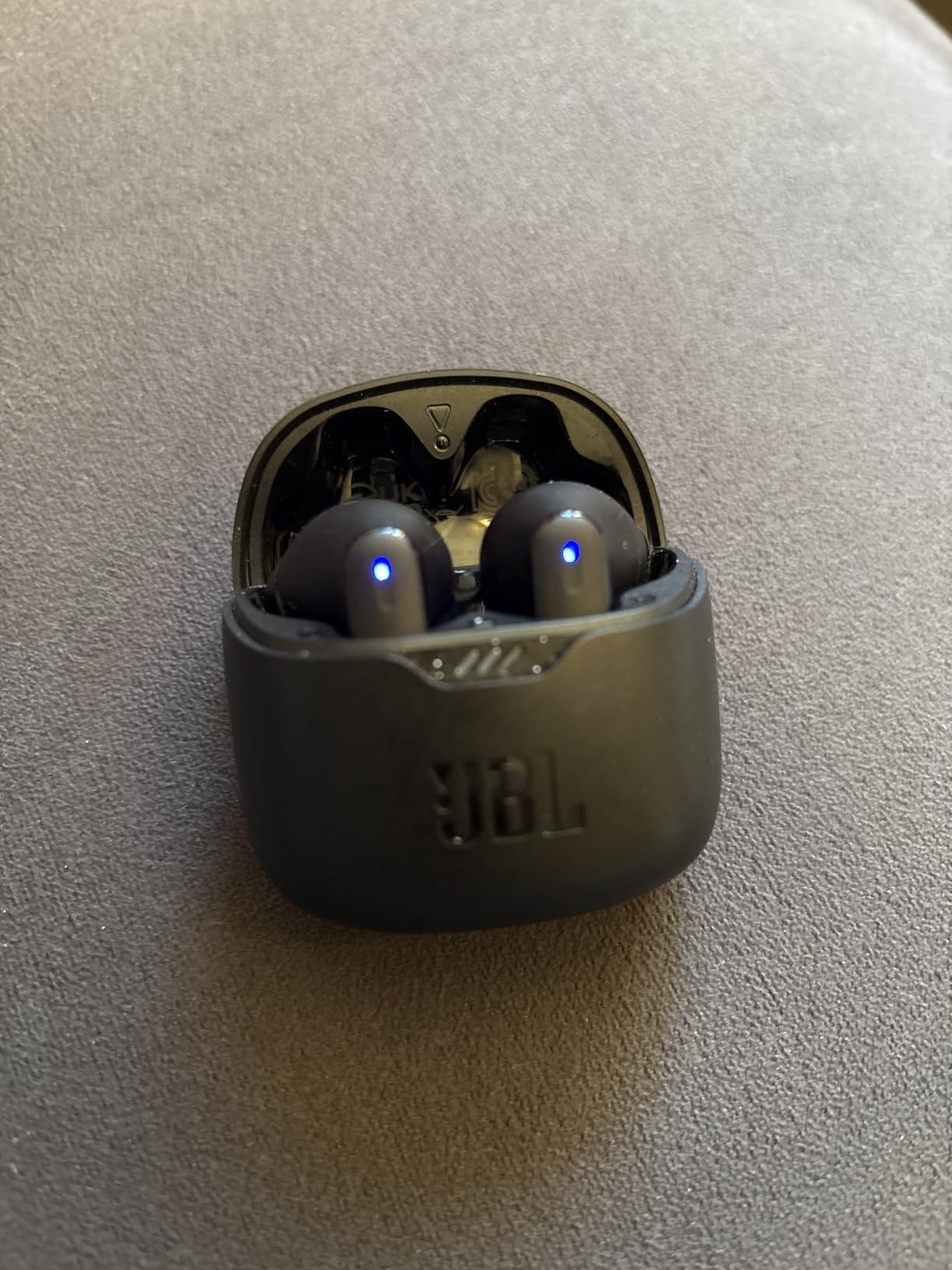 Bin vom JBL-typischen Sound begeistert