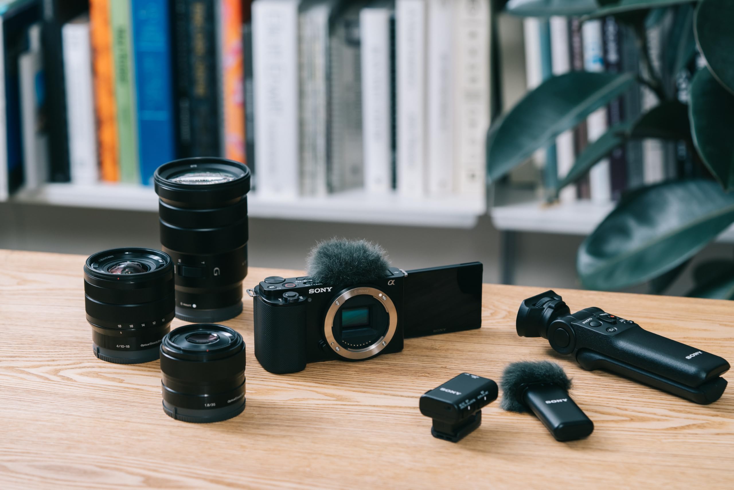 sony-zv-e10-systemkamera-mit-aps-c-sensor-f-r-vlogging-und-content-creation image 7