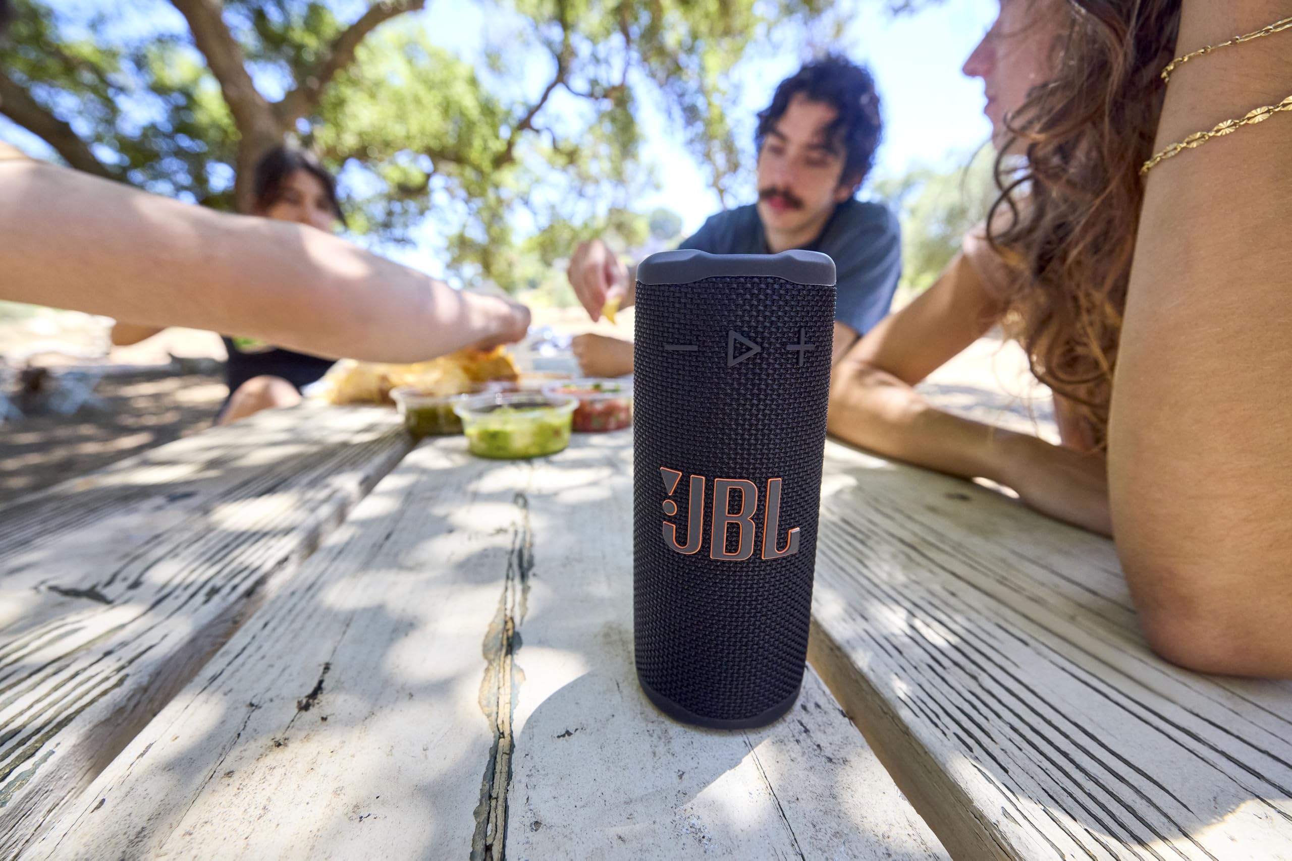 jbl-grip-kompakter-bluetooth-lautsprecher-schwarz-jbl-pro-sound-mit-ai-sound-boo image 8