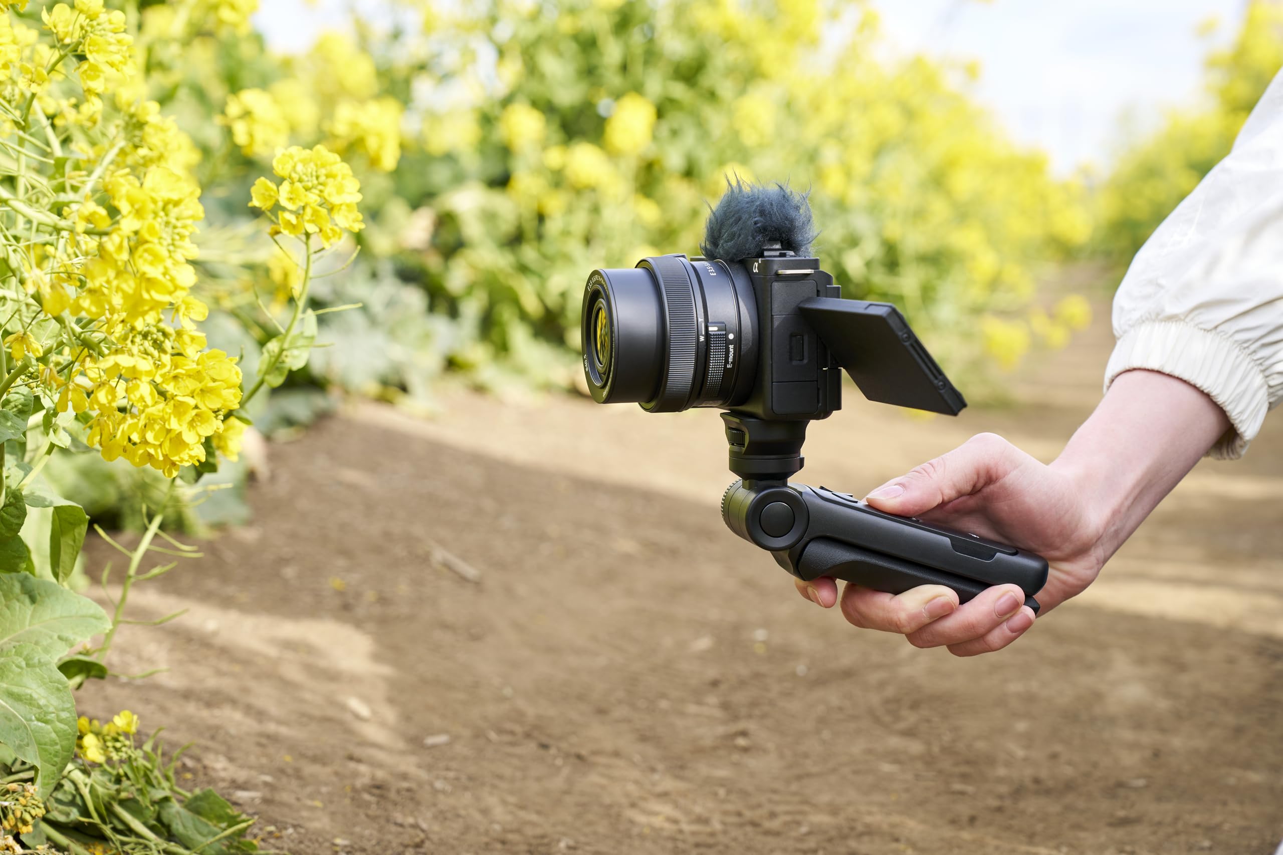 sony-zv-e10-systemkamera-mit-aps-c-sensor-f-r-vlogging-und-content-creation image 5