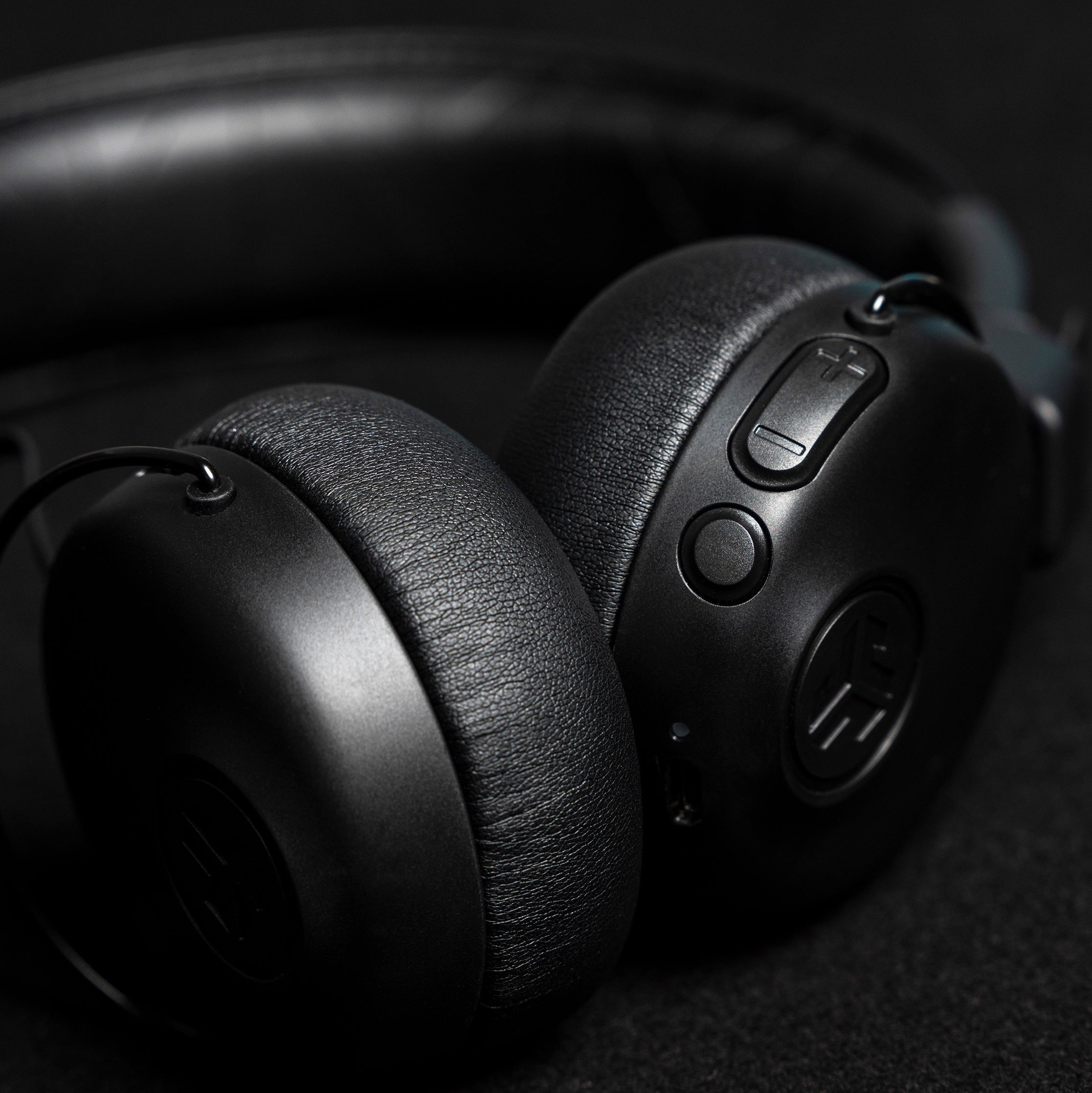 jlab-studio-anc-on-ear-kopfh-rer-schwarz-aktive-ger-uschunterdr-ckung-34h-akku image 5