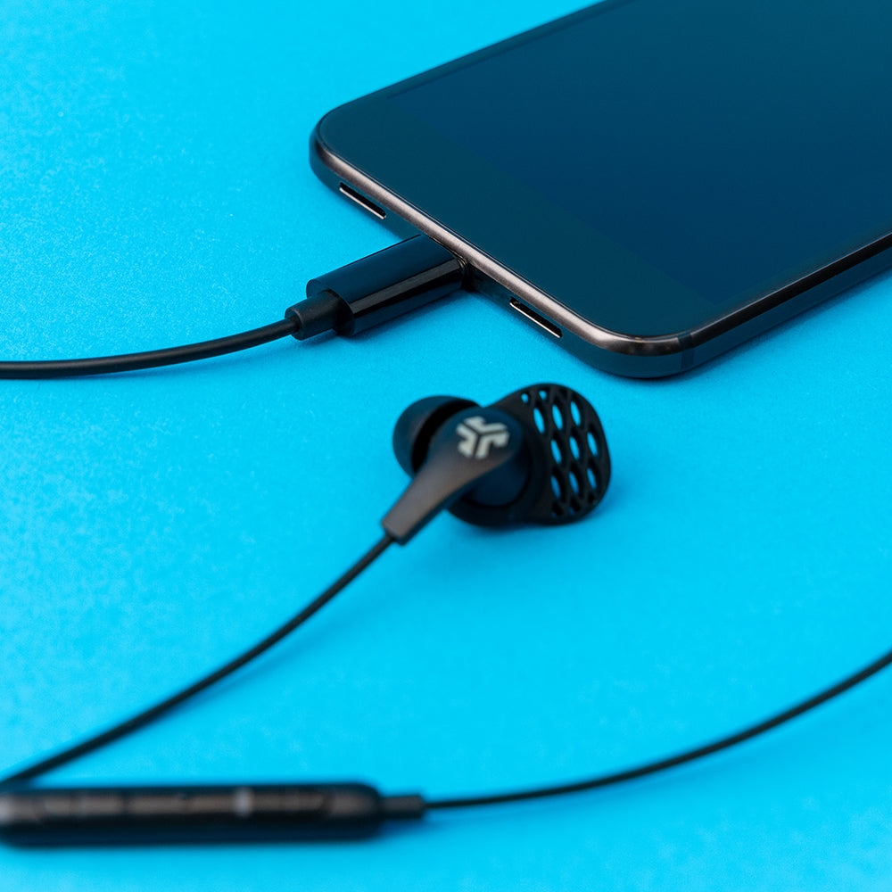 jlab-jbuds-pro-usb-c-wired-earbuds-schwarz image 6