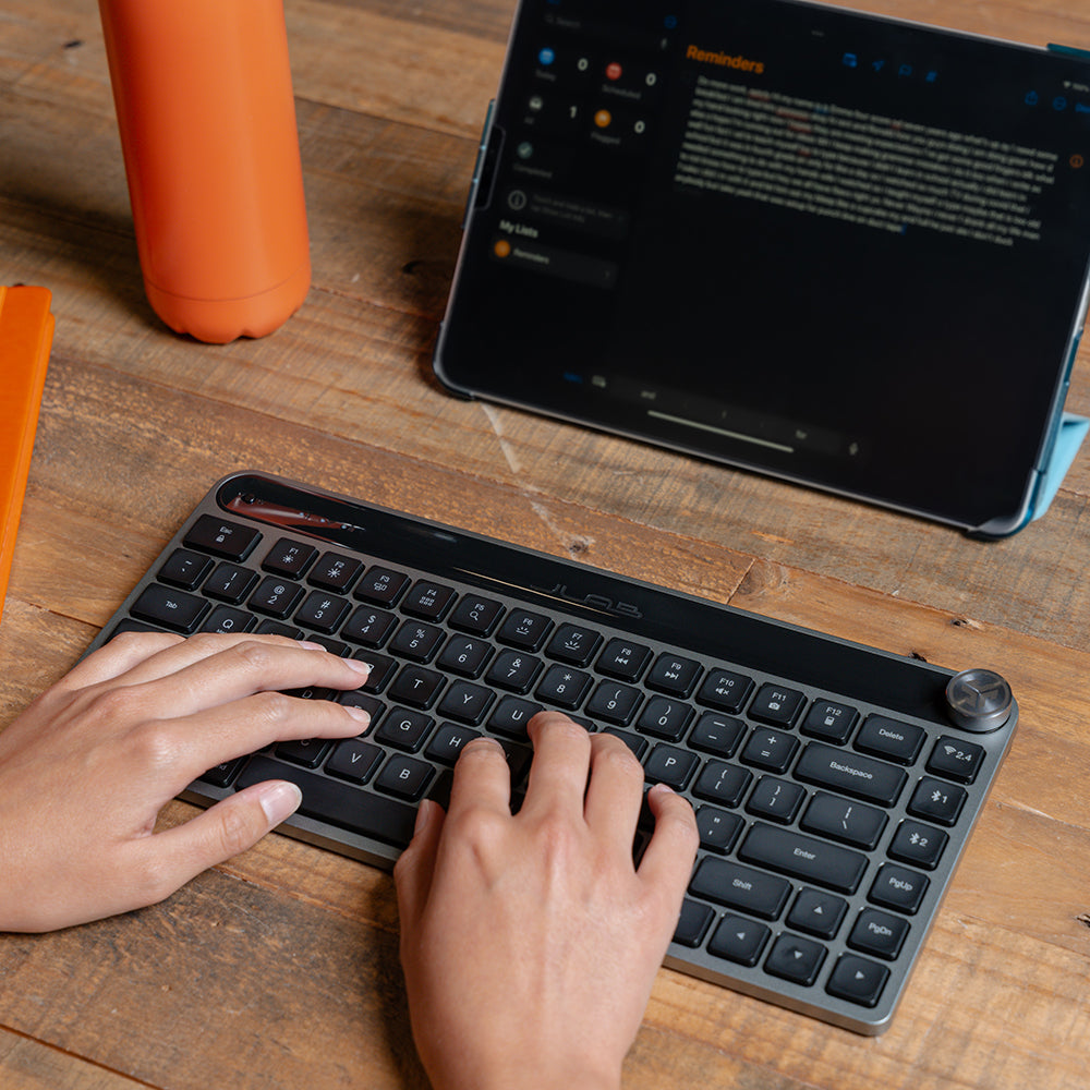 jlab-epic-mini-wireless-keyboard-schwarz-kompakte-60-tastatur image 2