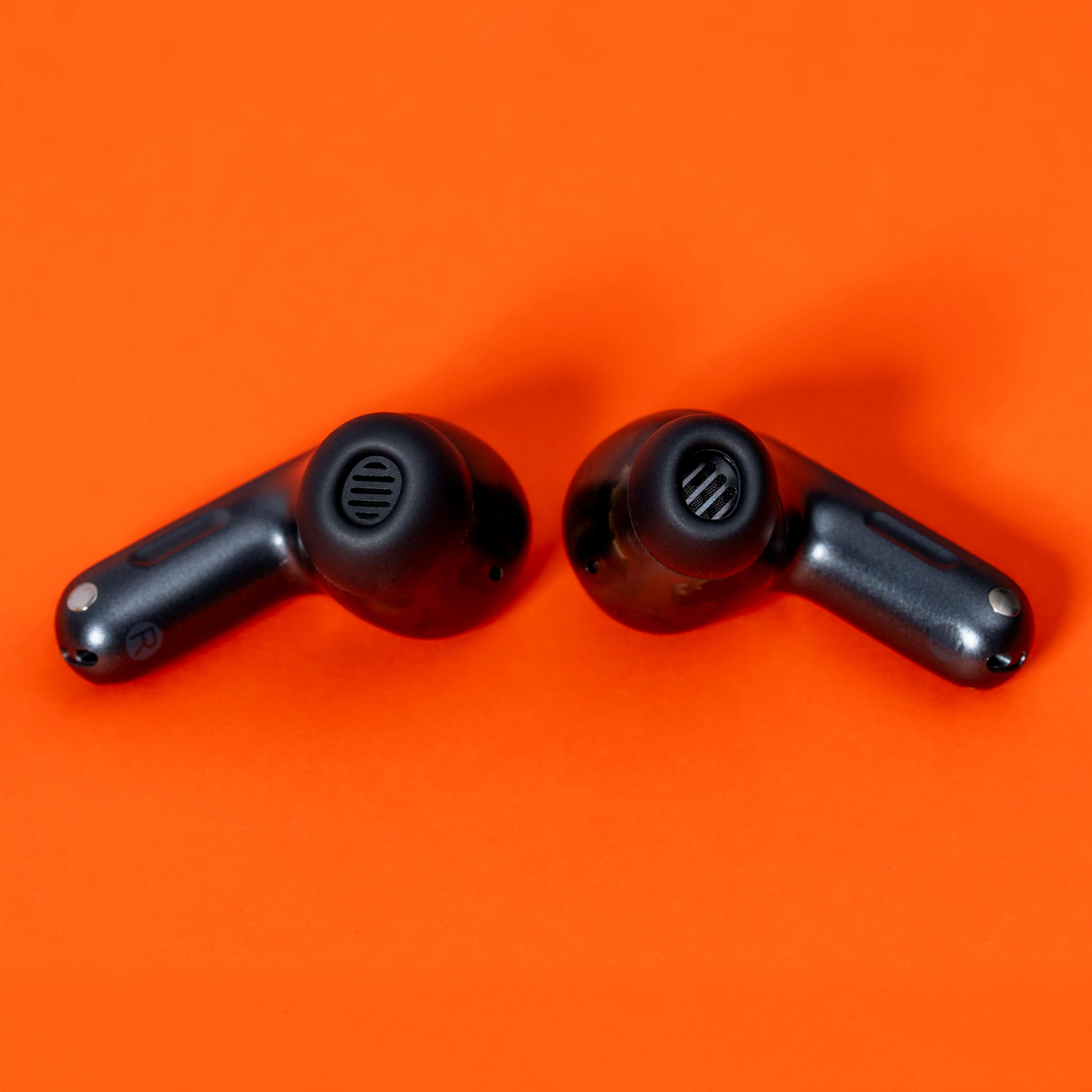 jlab-epic-go-pods-anc-earbuds-schwarz-geschenkset image 4