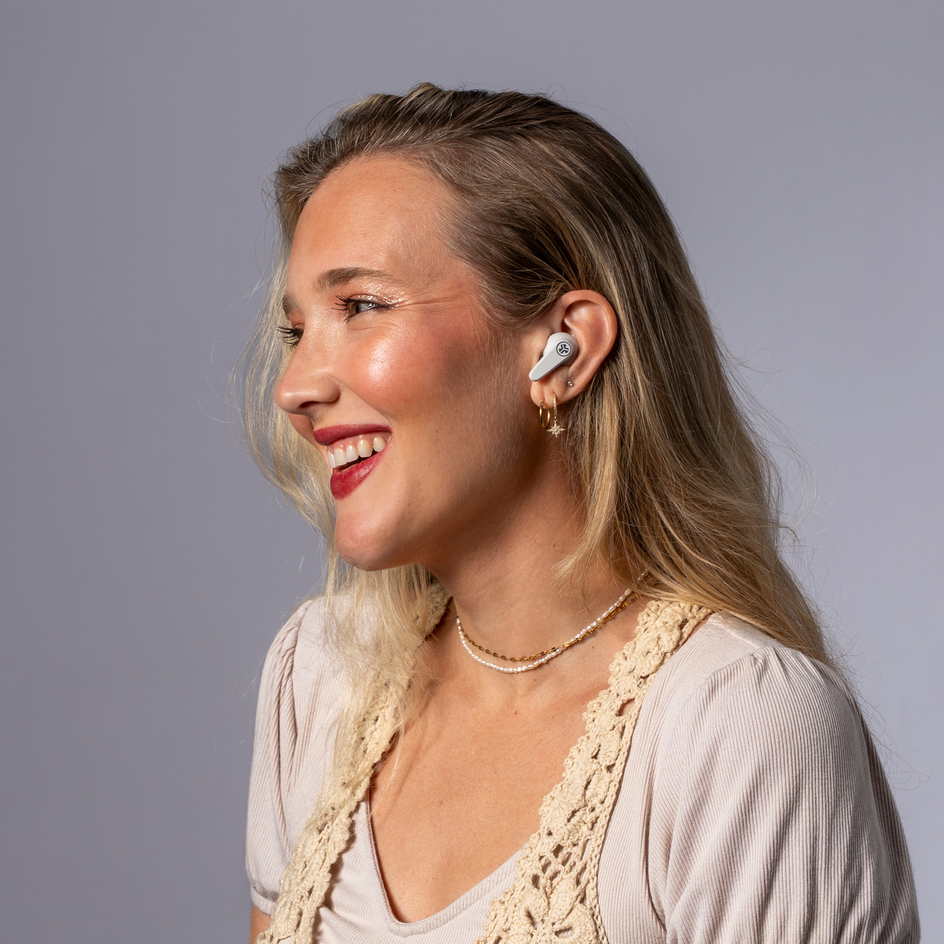 jlab-go-pods-anc-true-wireless-earbuds-cloud image 2