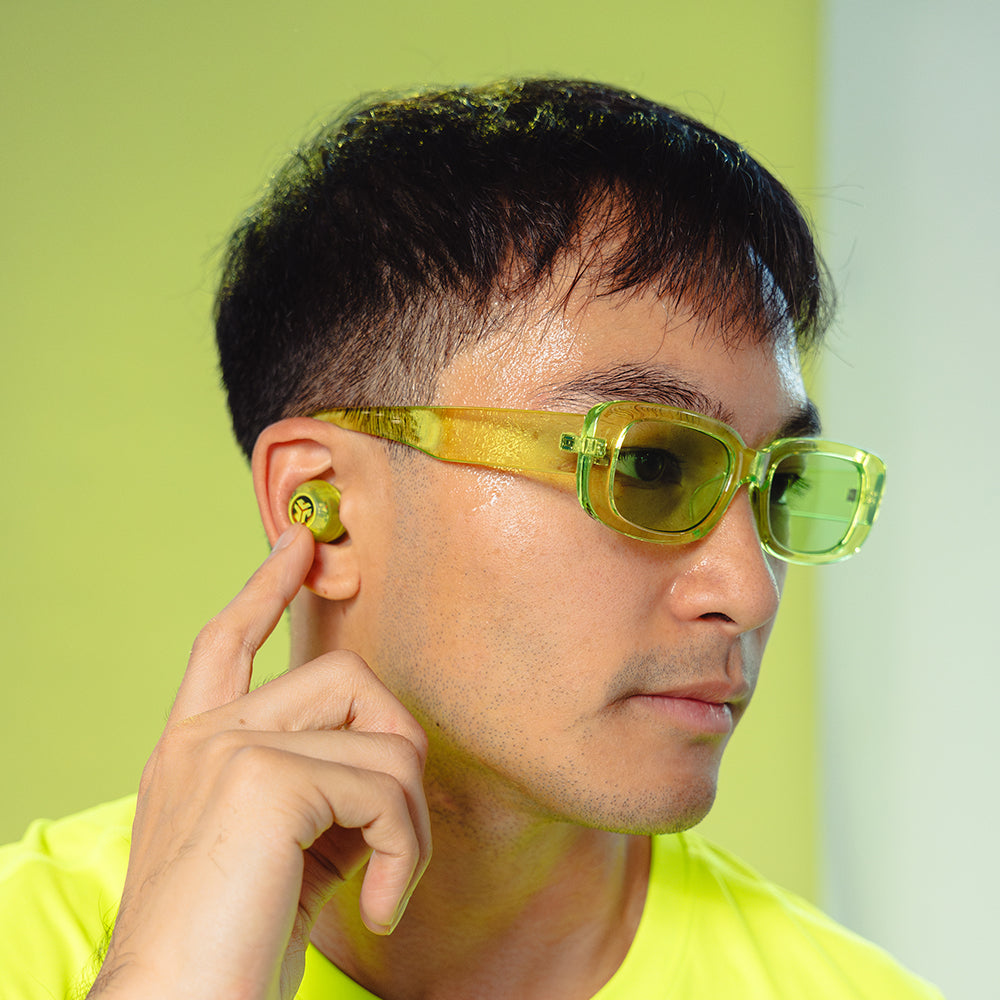 jlab-go-pop-anc-transparent-neon-green-cloud-foam-tips-true-wireless-earbuds-mit image 5