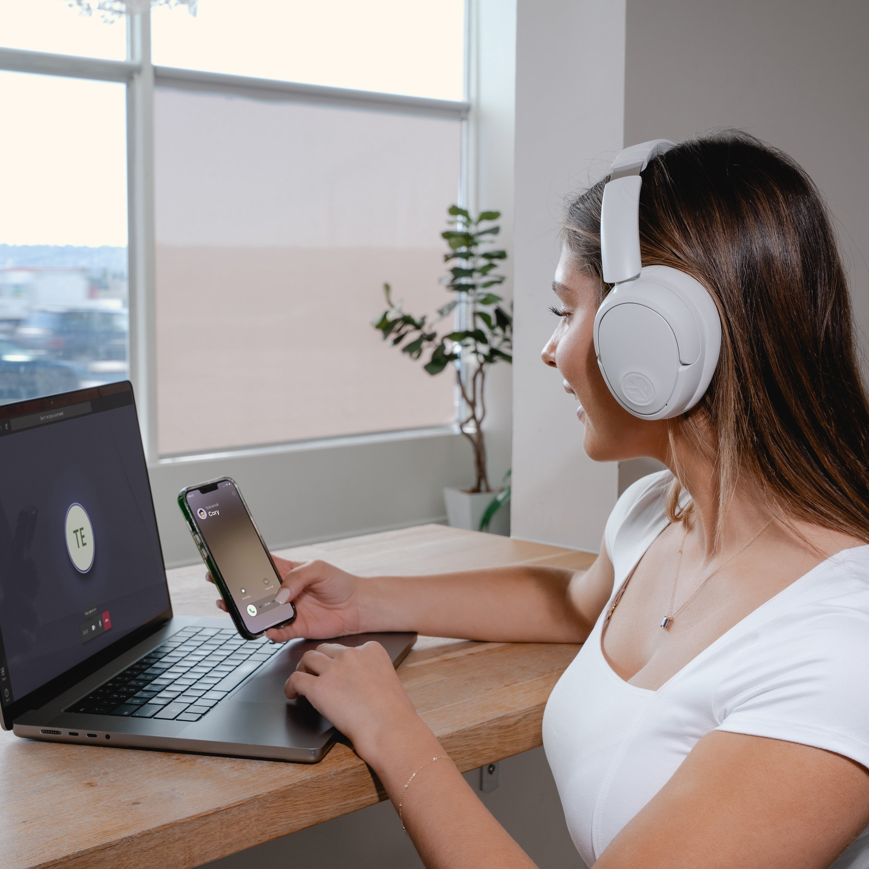 jlab-jbuds-lux-anc-over-ear-kopfh-rer-cloud-hybrid-anc-70-std-akku-spatial-audio image 4