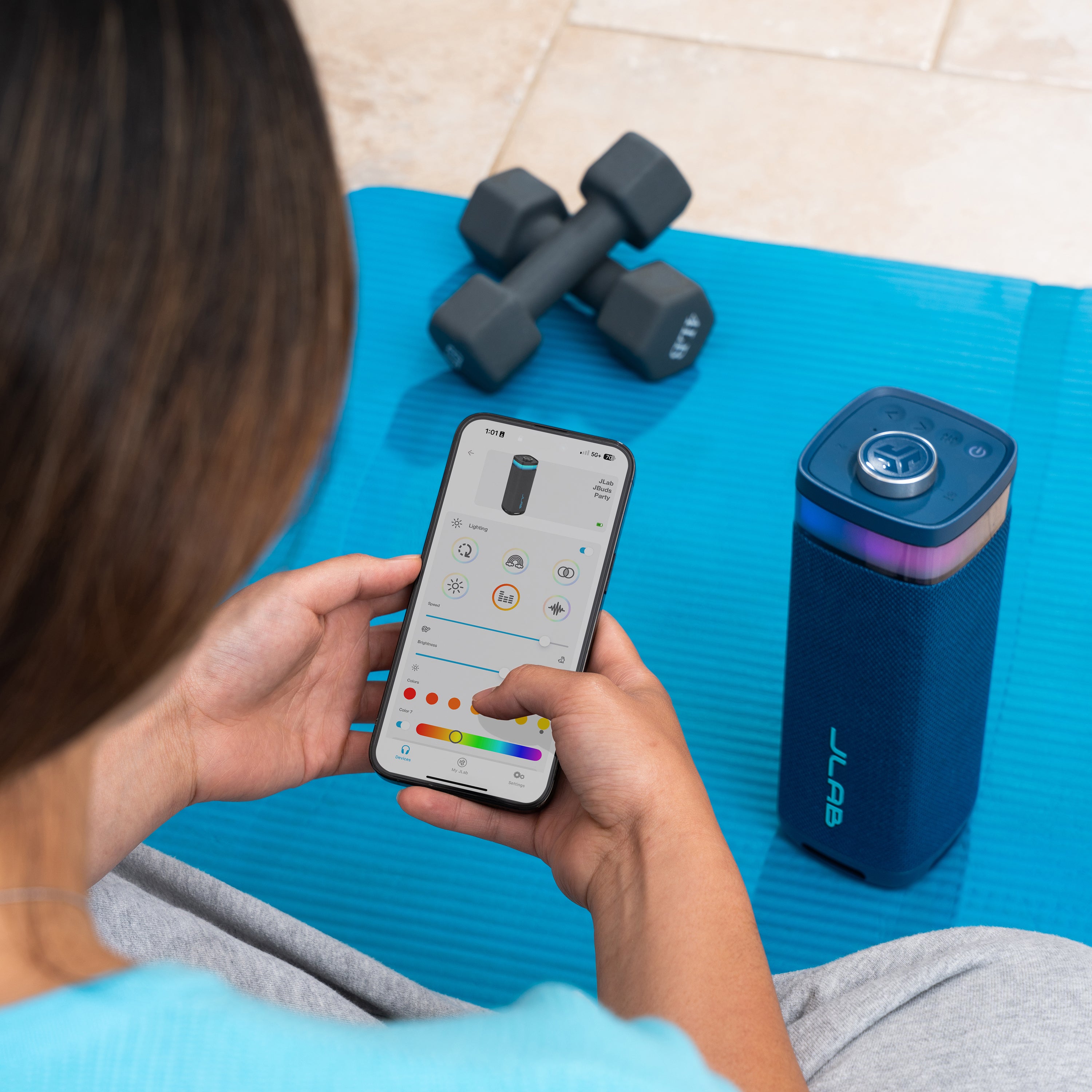 jlab-jbuds-party-tragbarer-bluetooth-lautsprecher-marineblau image 4