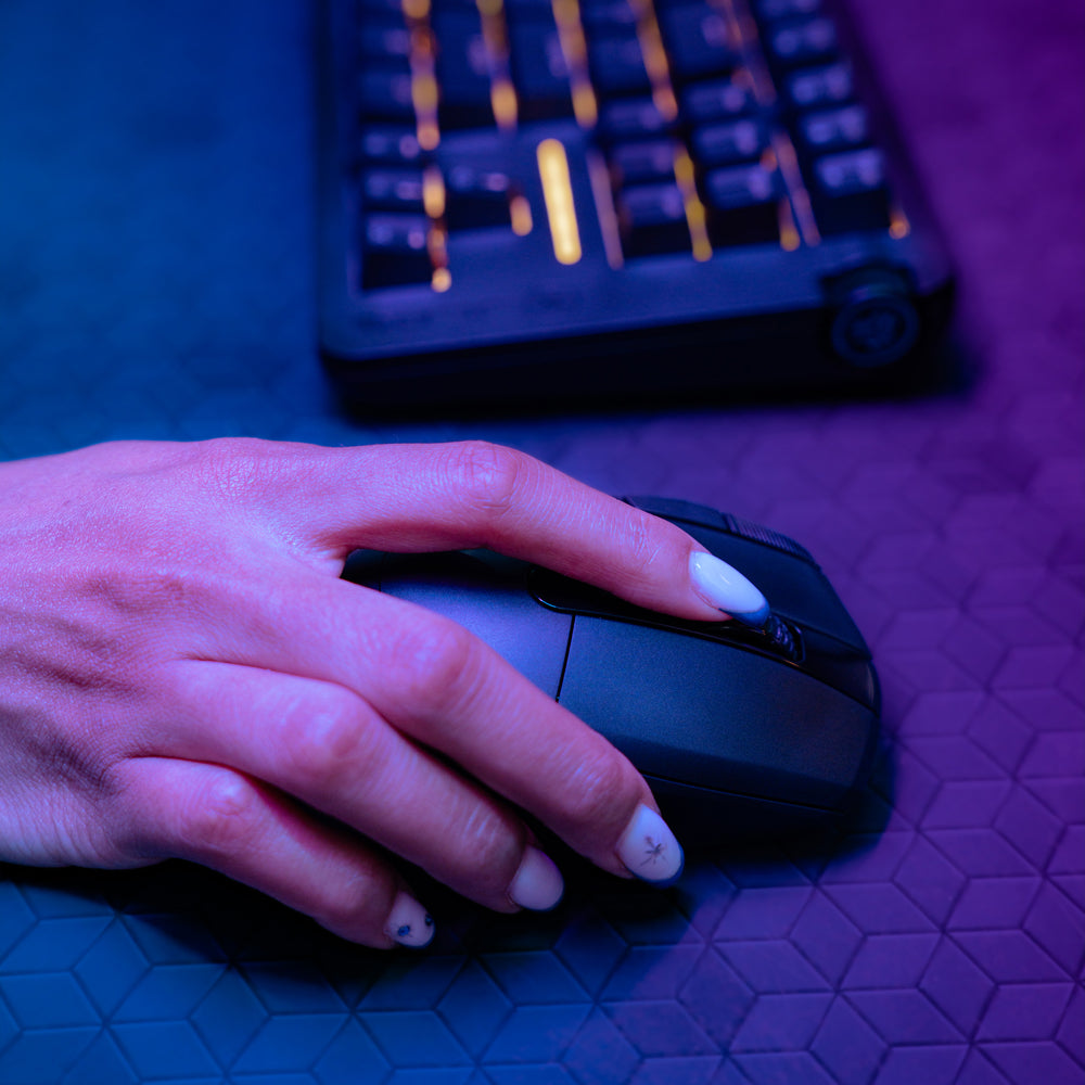jlab-midnight-wireless-gaming-maus-schwarz image 3